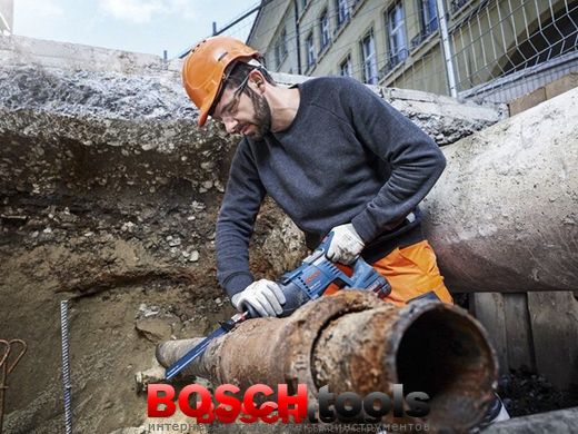 Аккумуляторная ножовка Bosch GSA 18V-32 Professional