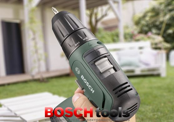 Двухскоростная аккумуляторная дрель-шуруповёрт Bosch UniversalDrill 18
