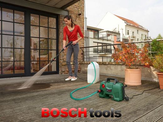 Очиститель высокого давления Bosch EasyAquatak 110
