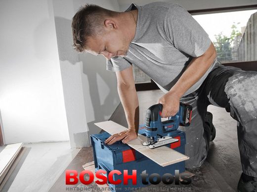Акумуляторна лобзикова пилка Bosch GST 18 V-LI B + 1х GBA 18V 4.0Ah + GAL 18V-40