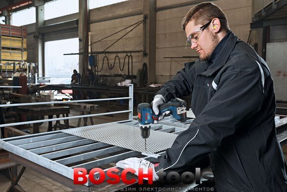 Набір акумуляторних інструментів Bosch Professional: дриль-шурупокрут GSR 18V-65, перфоратор GBH 18V-22, КШМ GWS 18V-8 з 2 акб GBA 18V 5.0 Ah і з/п GAL 18V-40 в 3 кейсах L-BOXX 136
