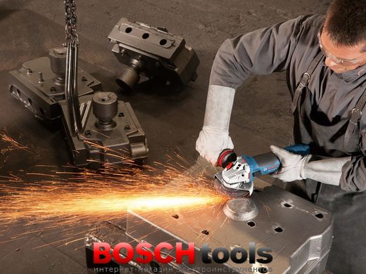 Угловая шлифмашина Bosch GWS 17-150 CI